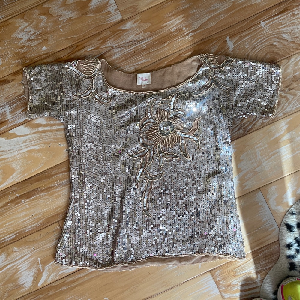 Parker gold sequins top size M